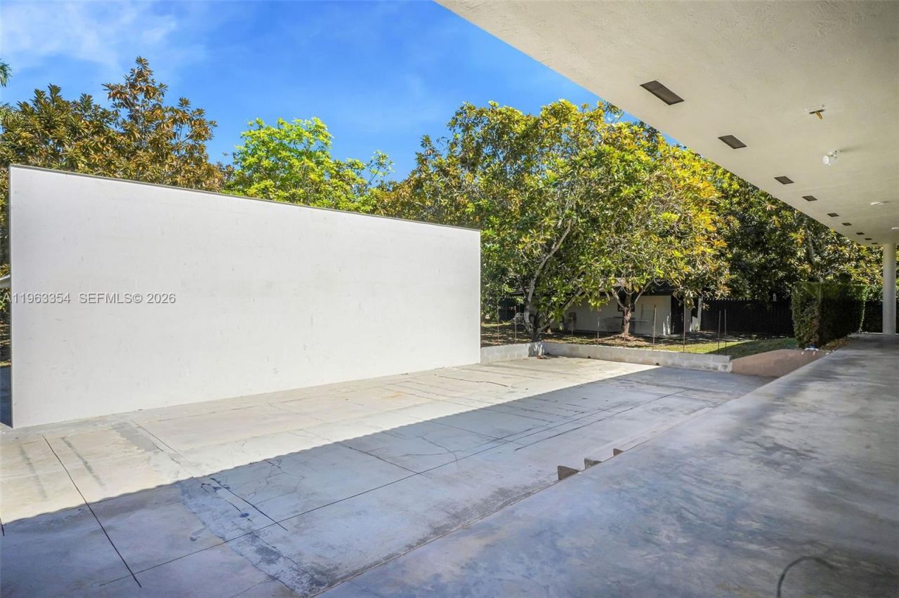 19955 SW 186th St, Miami, FL 33187 Photo