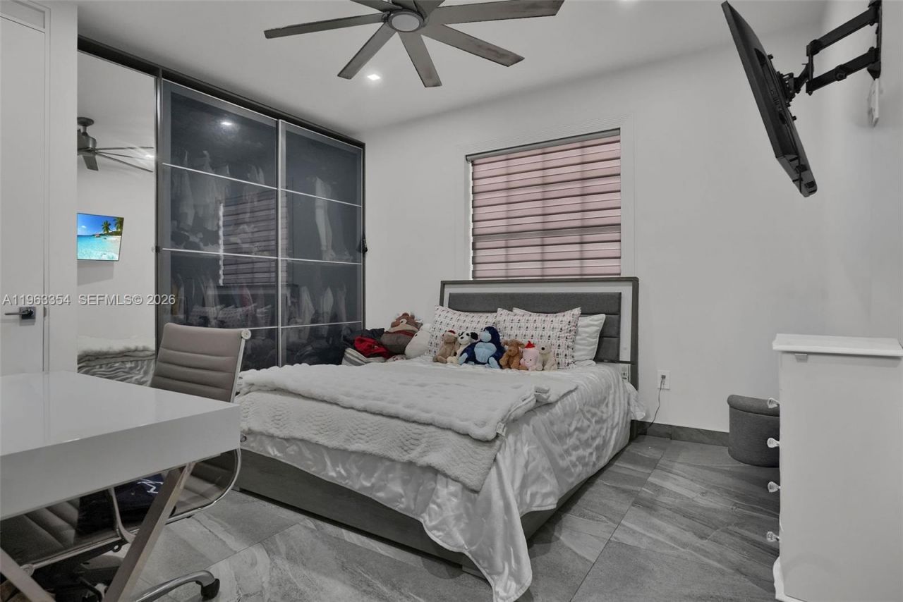 19955 SW 186th St, Miami, FL 33187 Photo