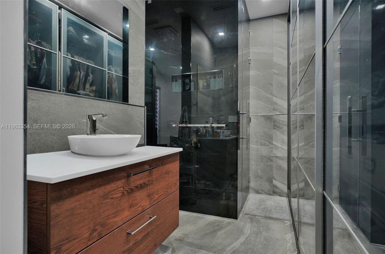 19955 SW 186th St, Miami, FL 33187 Photo