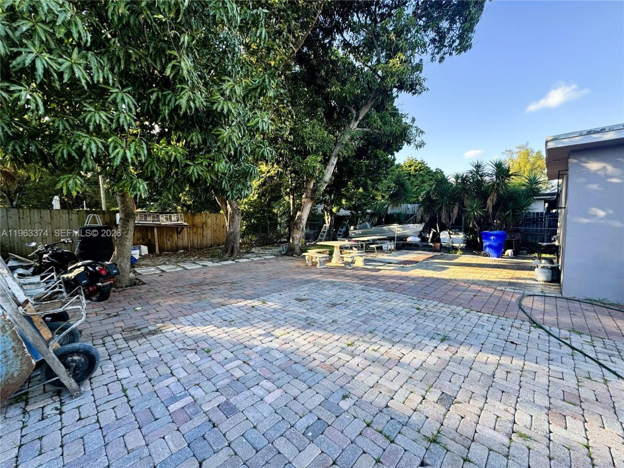 430 NW 53rd Ave , Miami, FL 33126 Photo