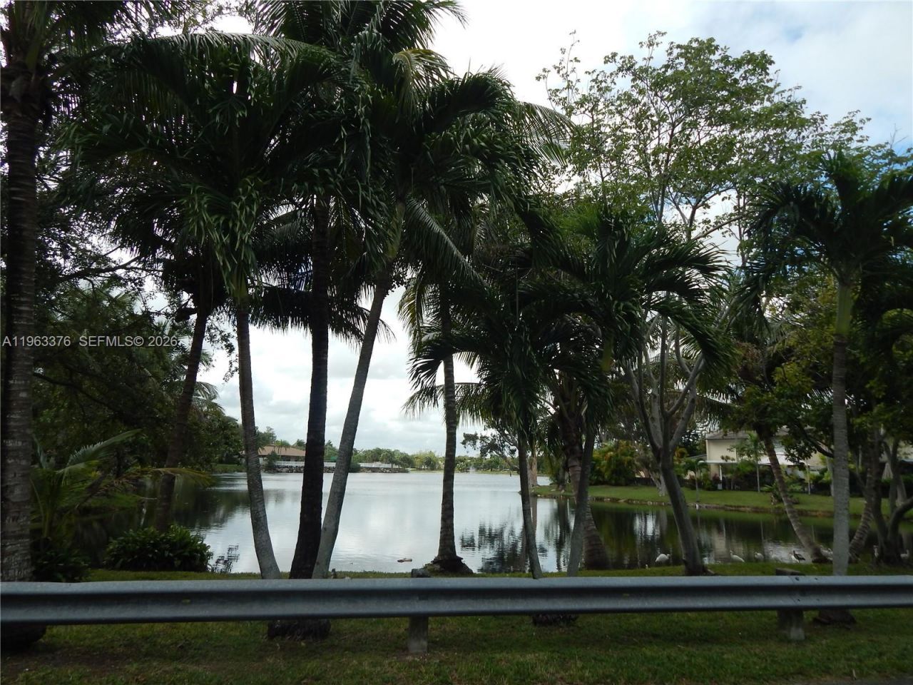 6959 SW 110th Ct, Miami, FL 33173 Photo