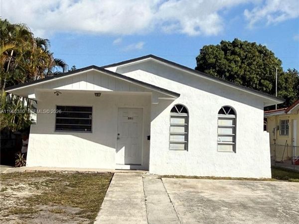 381 E 61st St , Hialeah, FL 33013