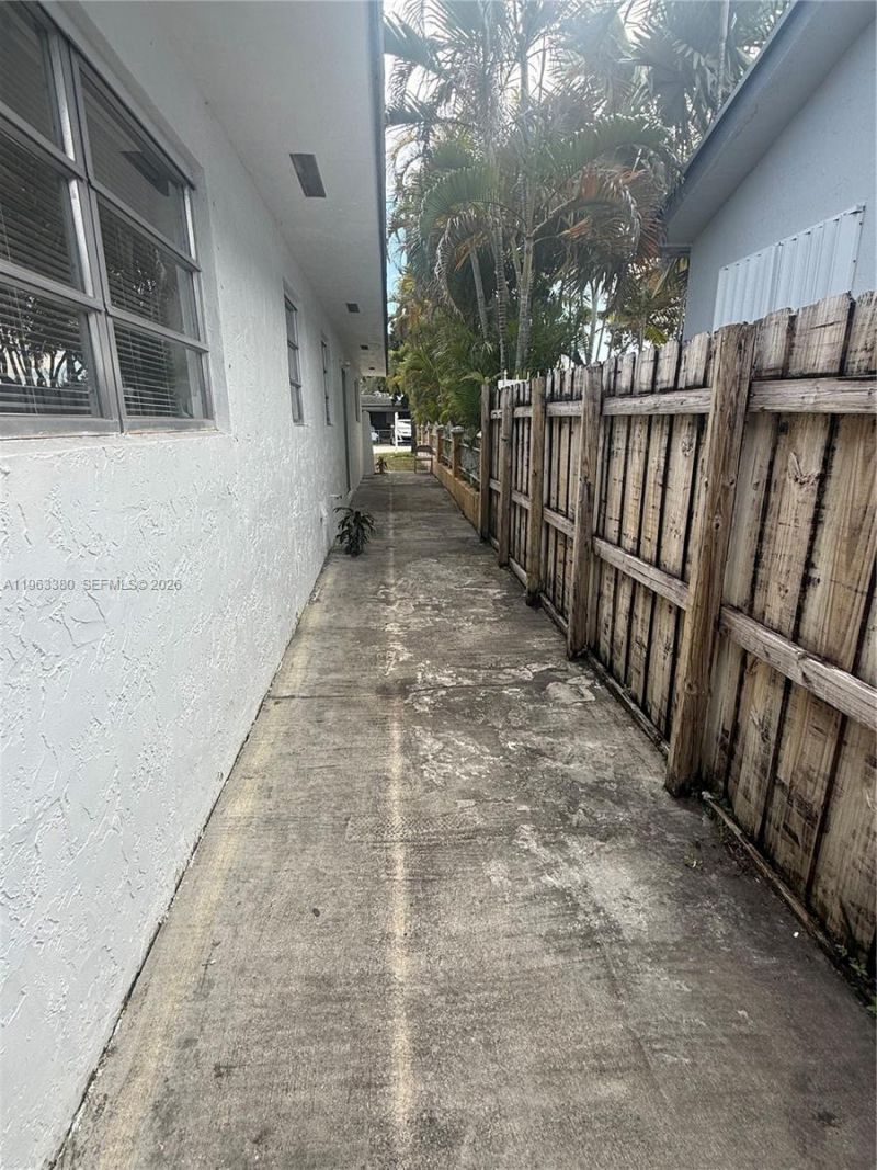 381 E 61st St , Hialeah, FL 33013 Photo