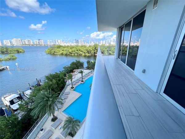 16385 Biscayne Blvd, Unit 607, North Miami Beach, FL 33160