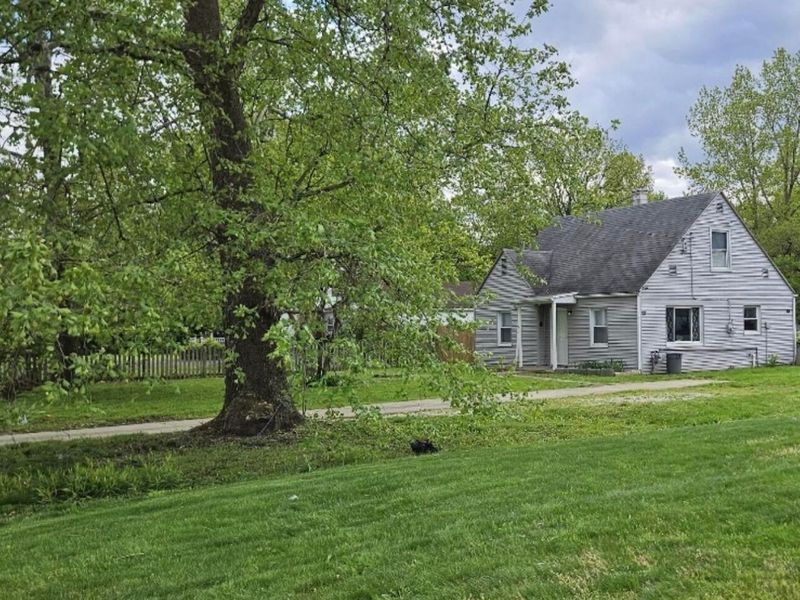 1349 Crest Road, Reynoldsburg, OH 43068 Photo 3