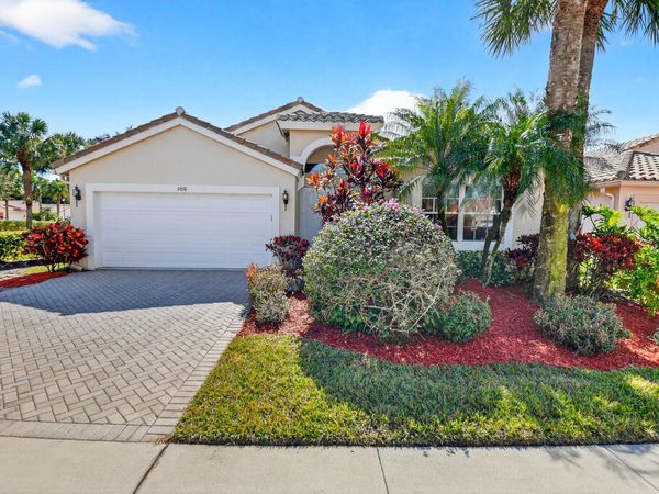 5050 Polly Park Lane, Boynton Beach, FL 33437