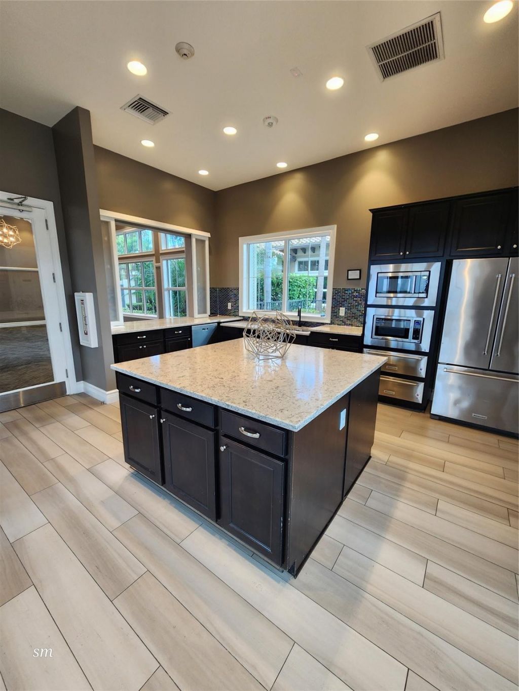 4400 Hillcrest Dr, Unit 404, Hollywood, FL 33021 Photo