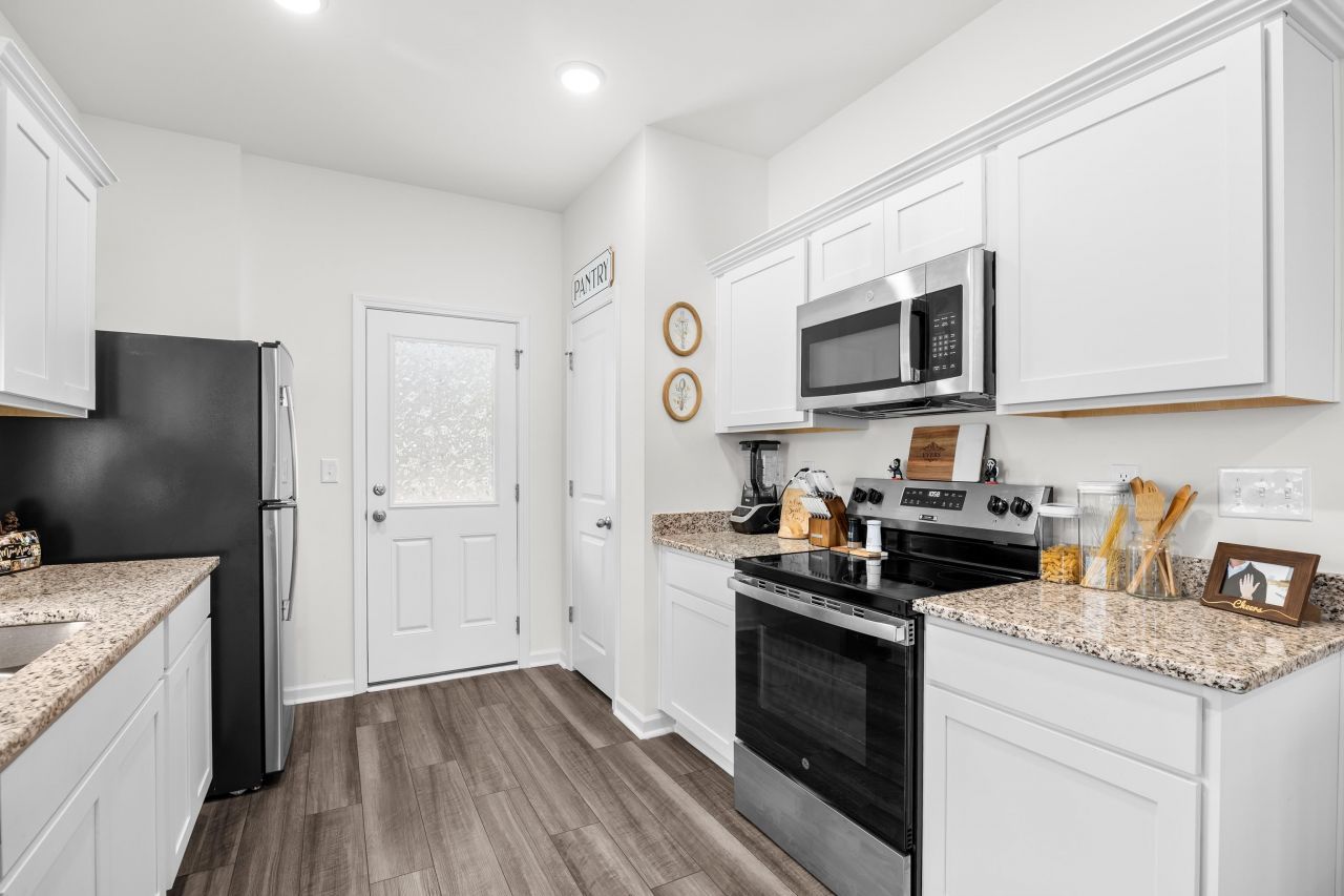 639 Muster Field Ct.  Photo 12