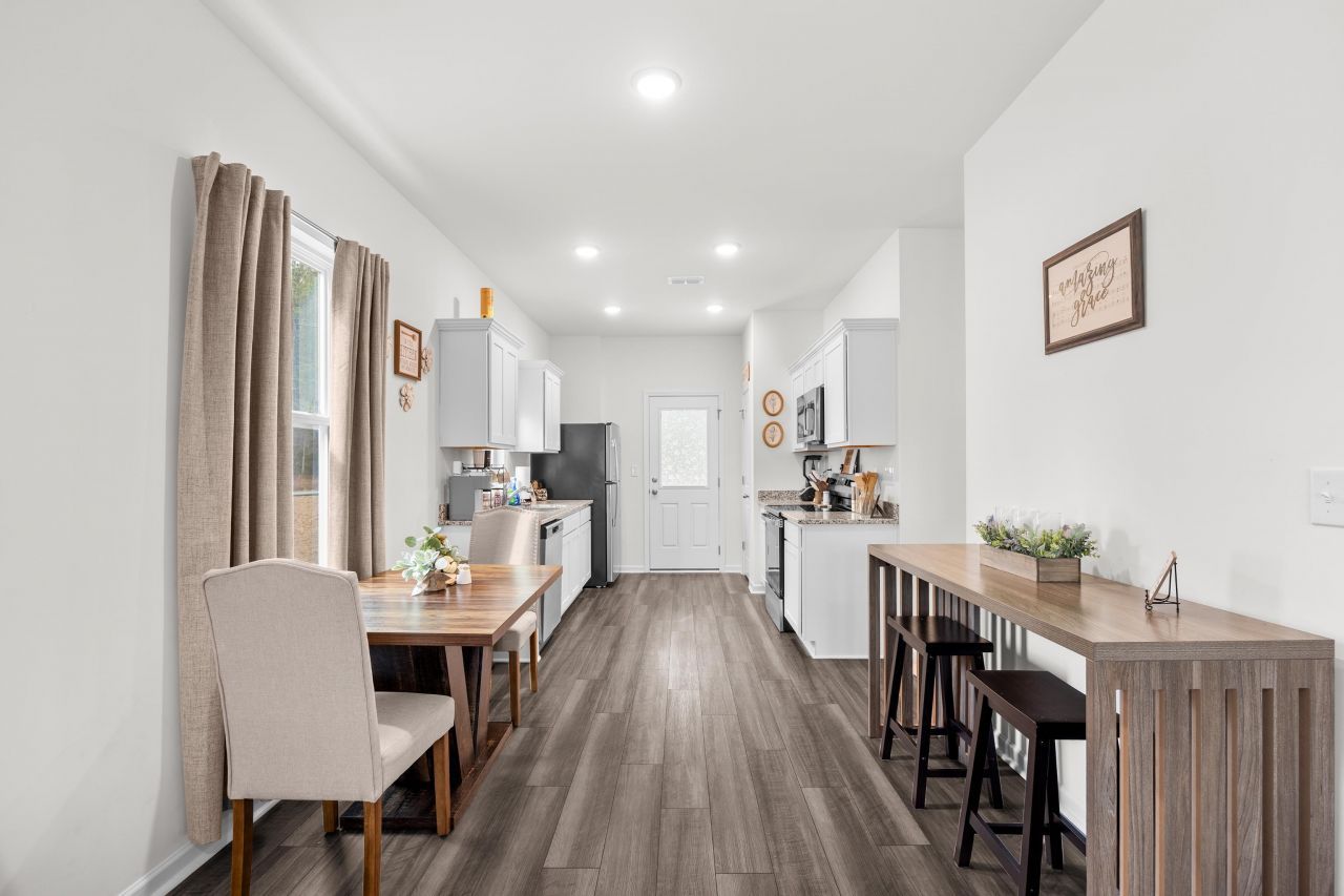 639 Muster Field Ct.  Photo 19