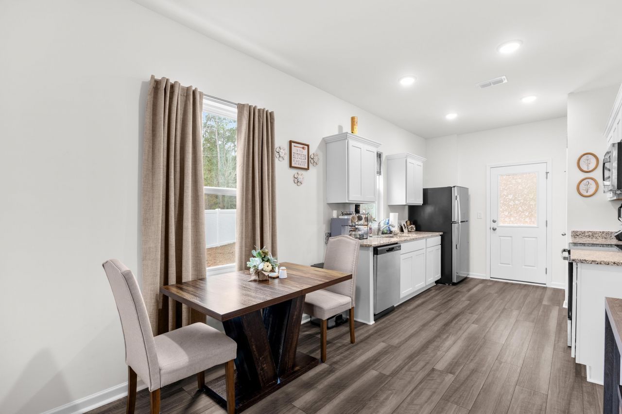 639 Muster Field Ct.  Photo 20