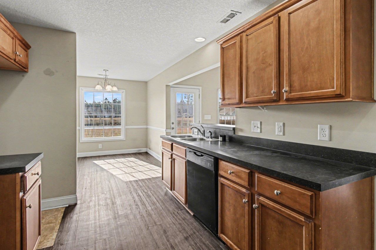 321 Millbrook Circle  Photo 10