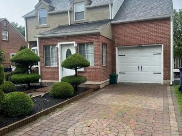 525 DORCHESTER AVENUE, READING, PA 19609