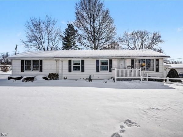 349 Bell Avenue, Columbiana, OH 44408