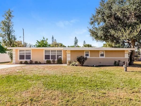 6218 NUTMEG AVENUE, SARASOTA, FL 34231