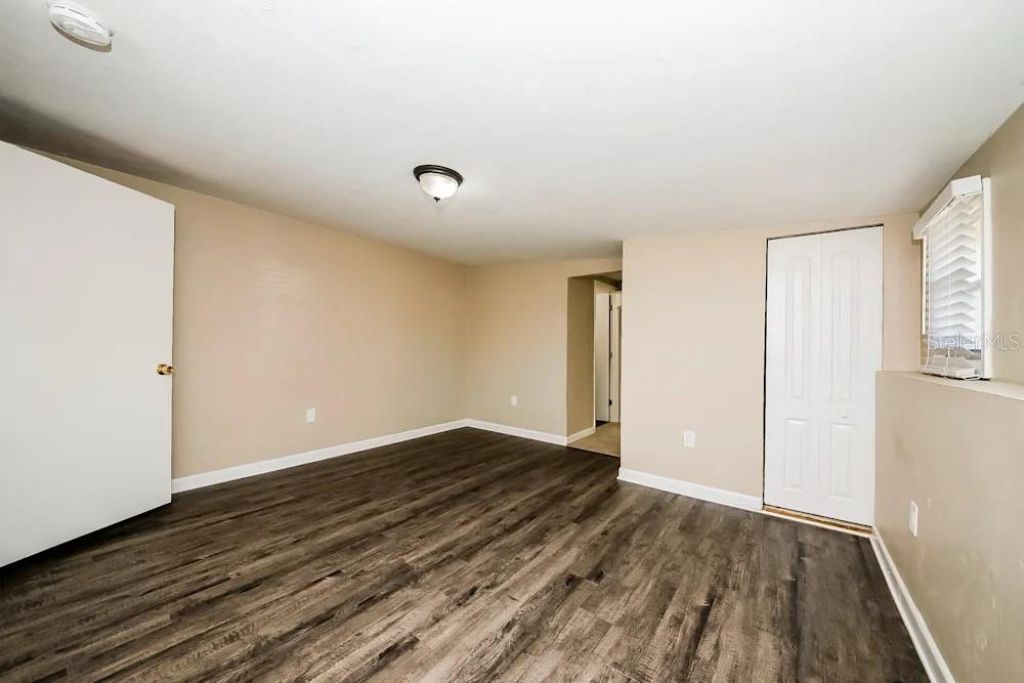 6218 Nutmeg Avenue, Sarasota, FL 34231 Photo