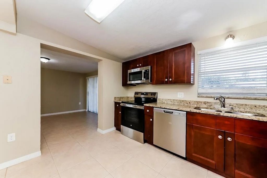 6218 Nutmeg Avenue, Sarasota, FL 34231 Photo
