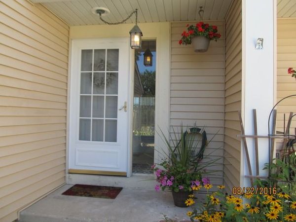 734 Colorado Court, Unit 734, Carol Stream, IL 60188