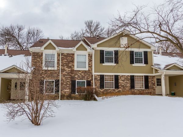 25 Superior Court, Unit L2, Schaumburg, IL 60193