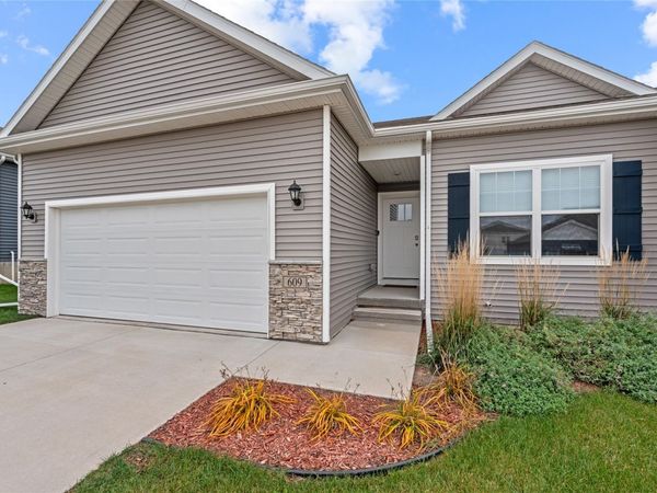 609 Maddie Lane, Tiffin, IA 52340