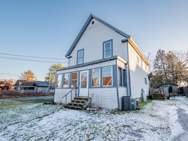 41 2nd Street, Milo, ME 04463