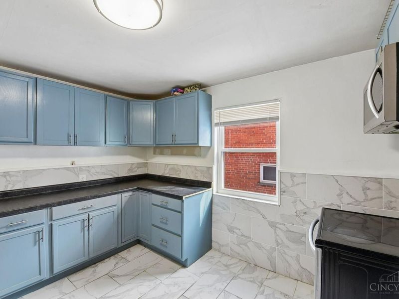 2183 Westwood Northern Boulevard, Cincinnati, OH 45225 Photo 10