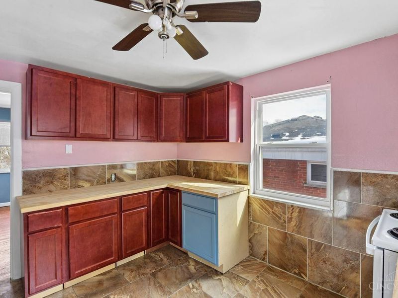 2183 Westwood Northern Boulevard, Cincinnati, OH 45225 Photo 14