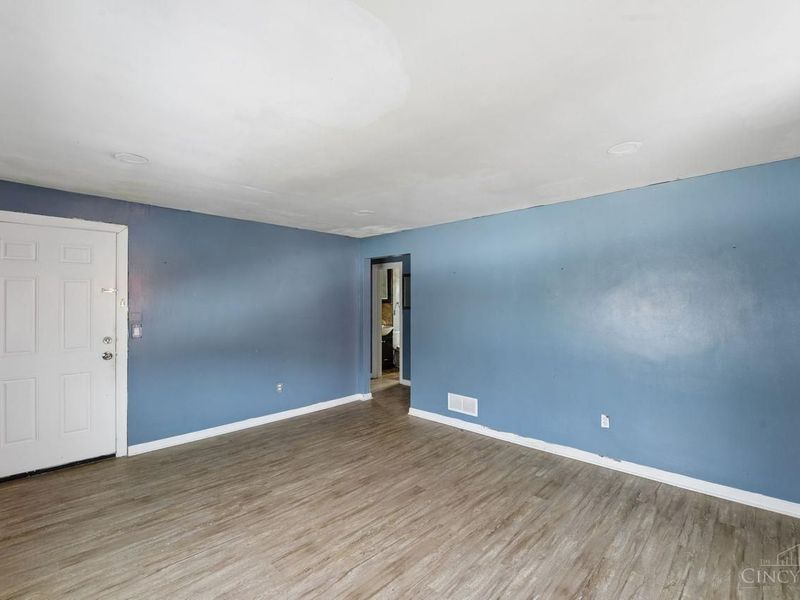 2183 Westwood Northern Boulevard, Cincinnati, OH 45225 Photo 27