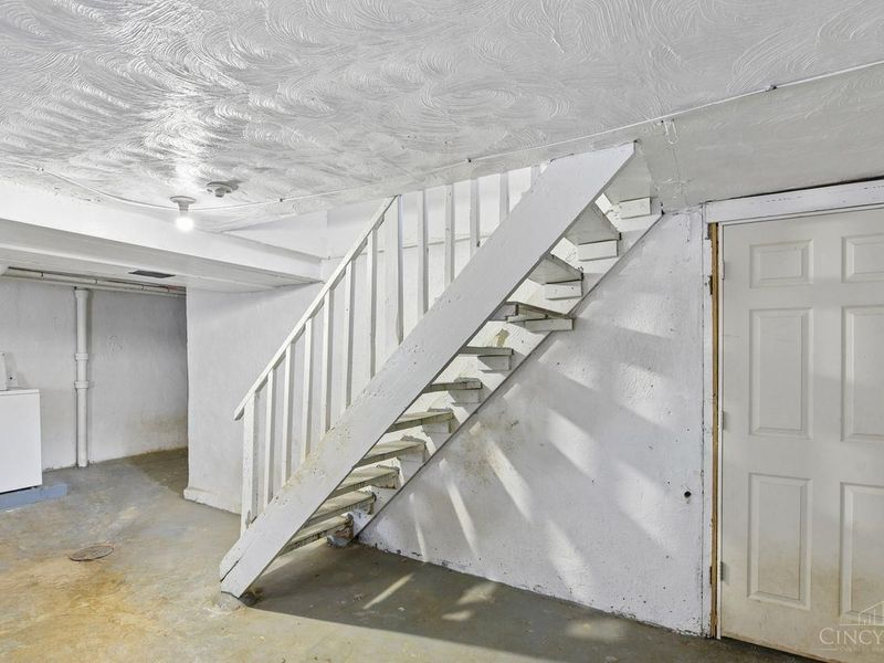 2183 Westwood Northern Boulevard, Cincinnati, OH 45225 Photo 36