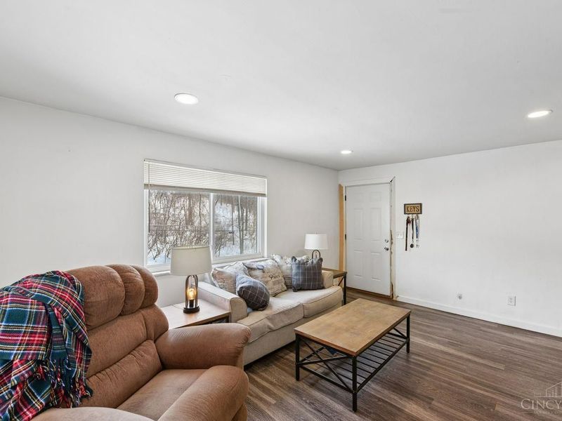 2183 Westwood Northern Boulevard, Cincinnati, OH 45225 Photo 6