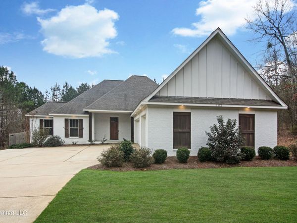 1172 Greenfield Circle, Brandon, MS 39042