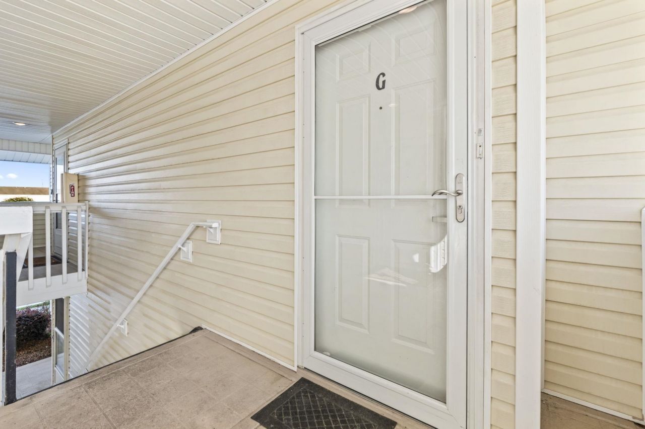 2258 Essex Dr. Photo 15