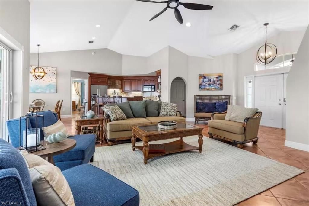 5701 Riverside Dr, Cape Coral, FL 33904 Photo