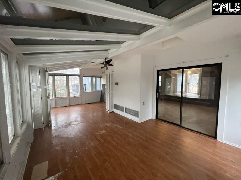 1849 Woodvalley Drive  Photo 16