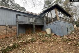 1849 Woodvalley Drive  photo 4