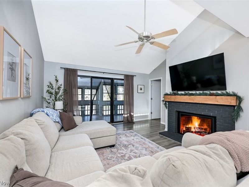 231 Portage Lakes Drive, Akron, OH 44319 Photo 13