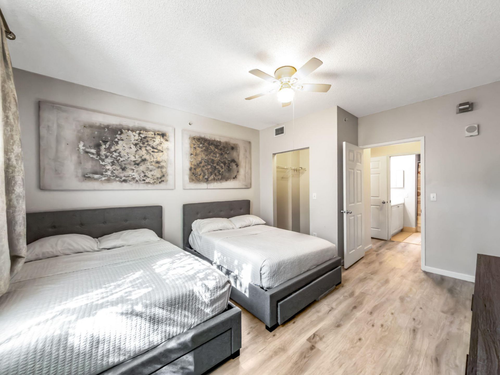 630 S Sapodilla Avenue, Unit 218, West Palm Beach, FL 33401 Photo