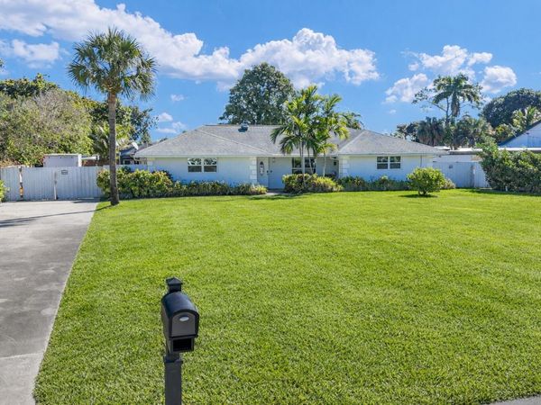 3150 Gulfstream Road, Palm Springs, FL 33461