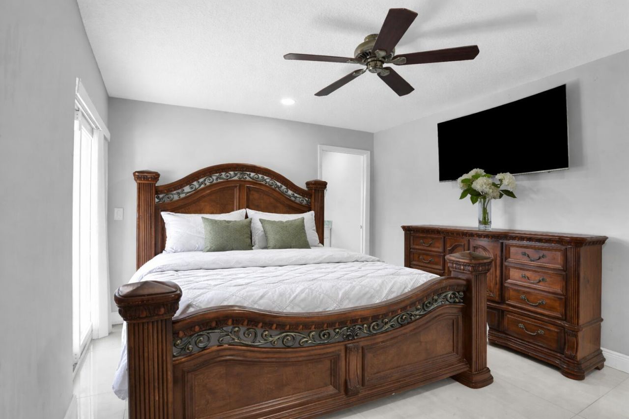 3150 Gulfstream Road, Palm Springs, FL 33461 Photo