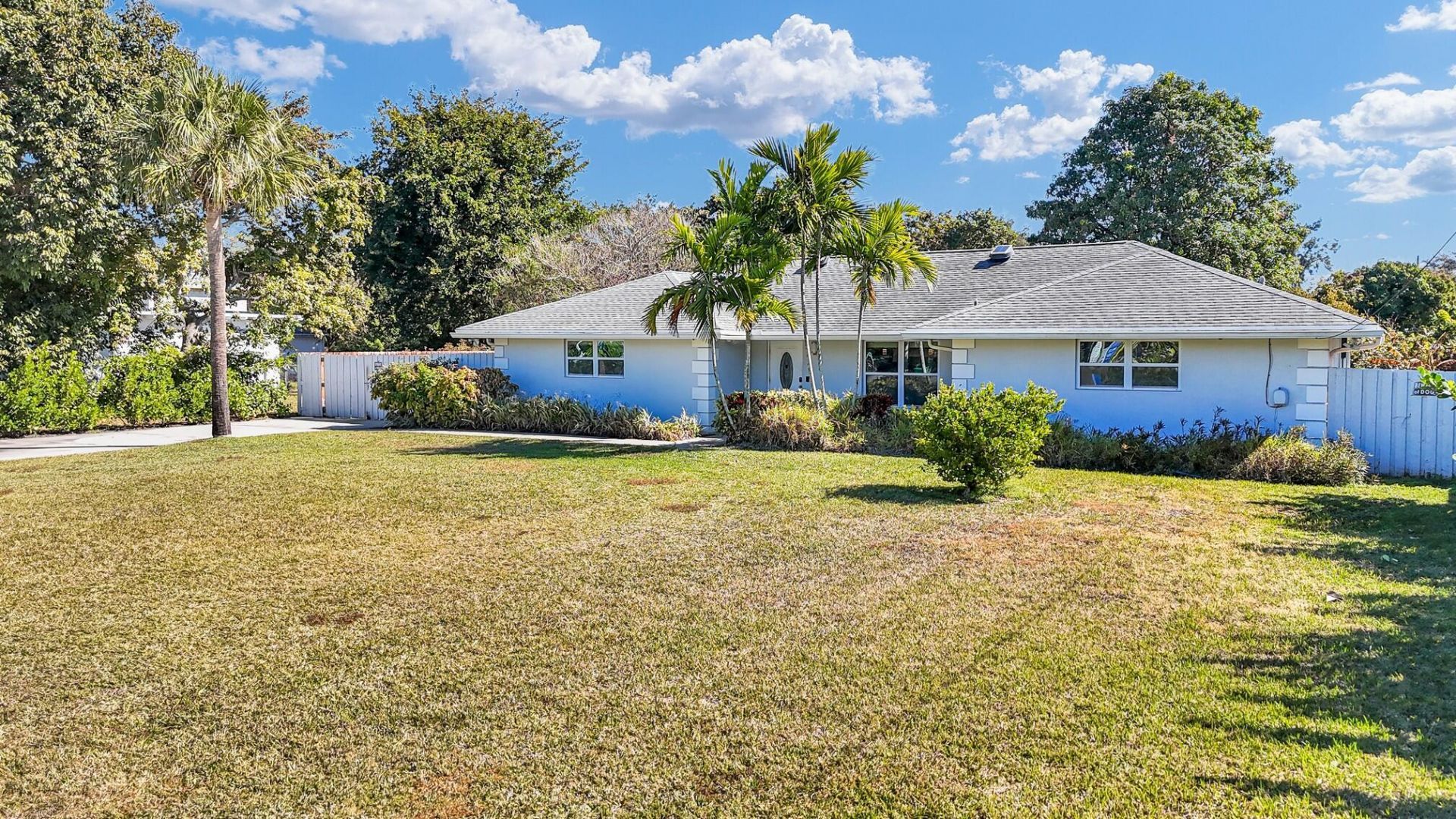 3150 Gulfstream Road, Palm Springs, FL 33461 Photo