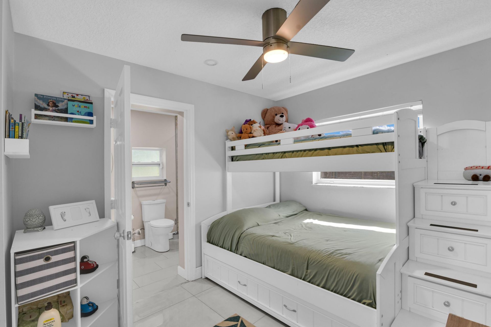 3150 Gulfstream Road, Palm Springs, FL 33461 Photo