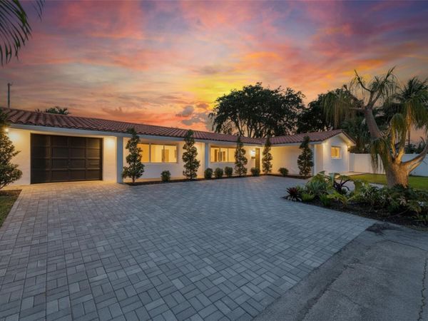 1710 SW 1st Avenue, Pompano Beach, FL 33060