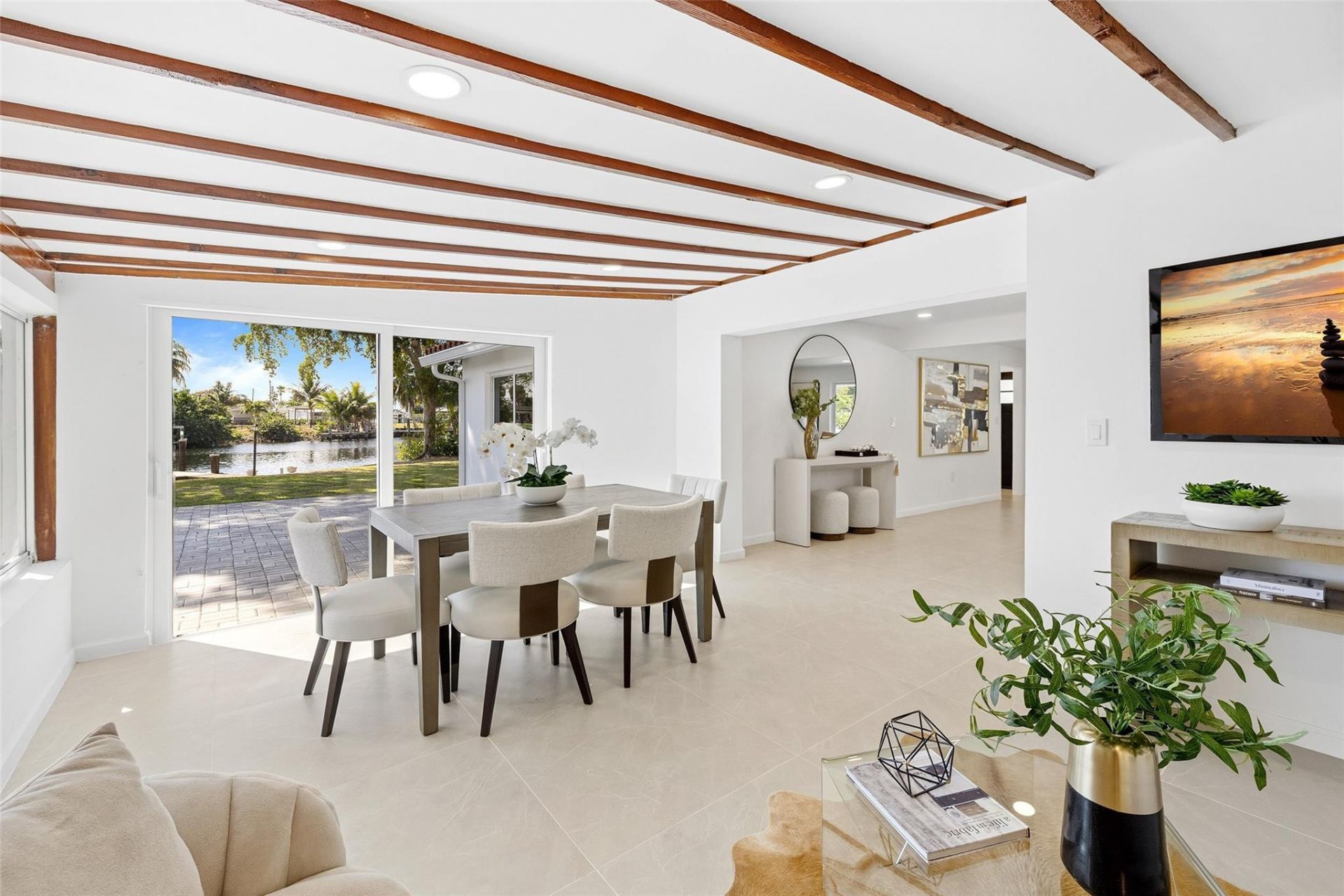 1710 SW 1st Avenue, Pompano Beach, FL 33060 Photo