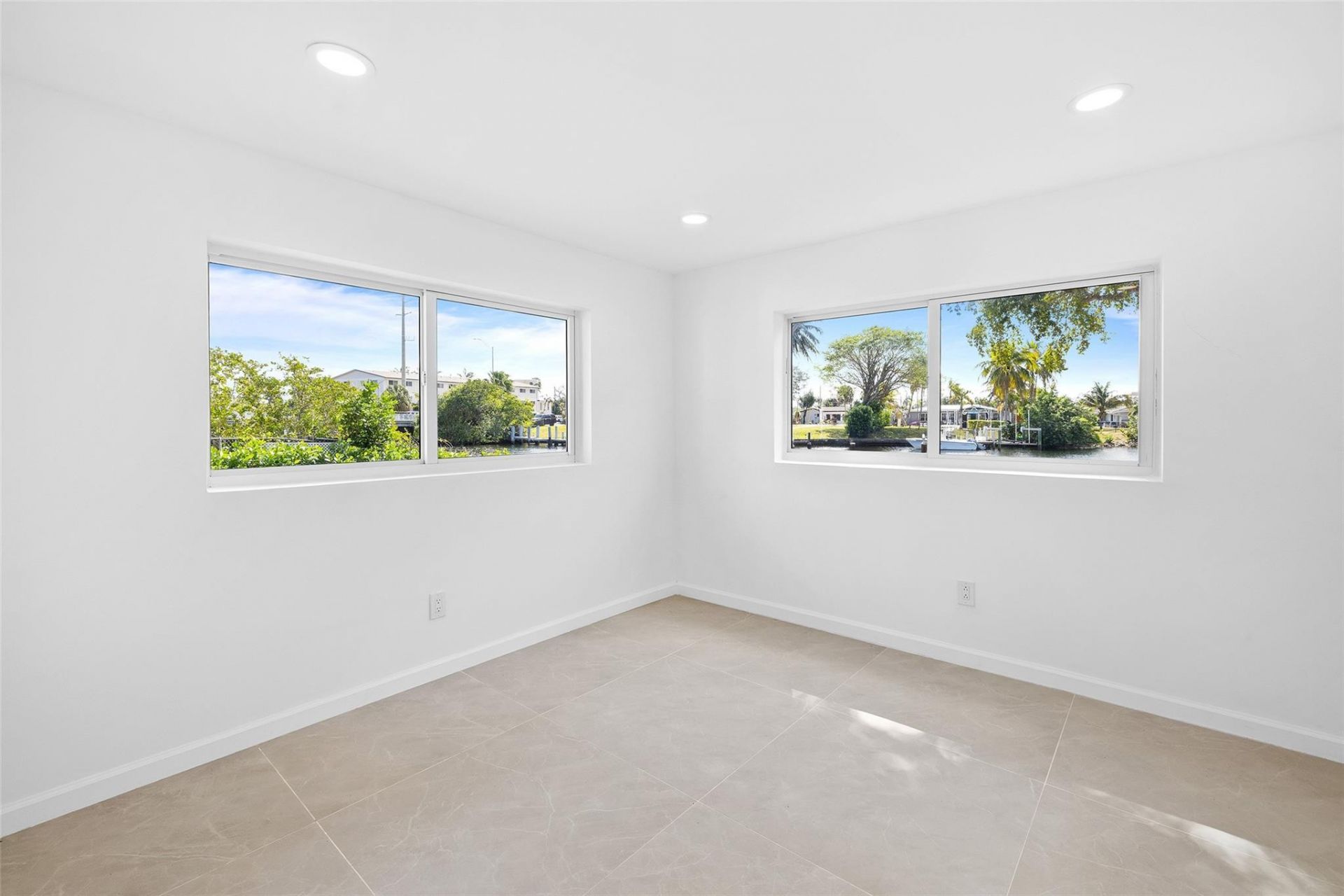 1710 SW 1st Avenue, Pompano Beach, FL 33060 Photo