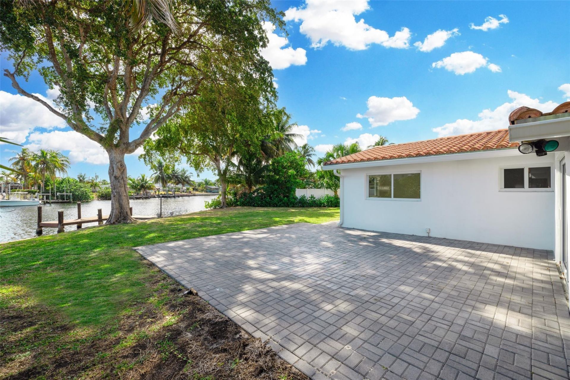 1710 SW 1st Avenue, Pompano Beach, FL 33060 Photo