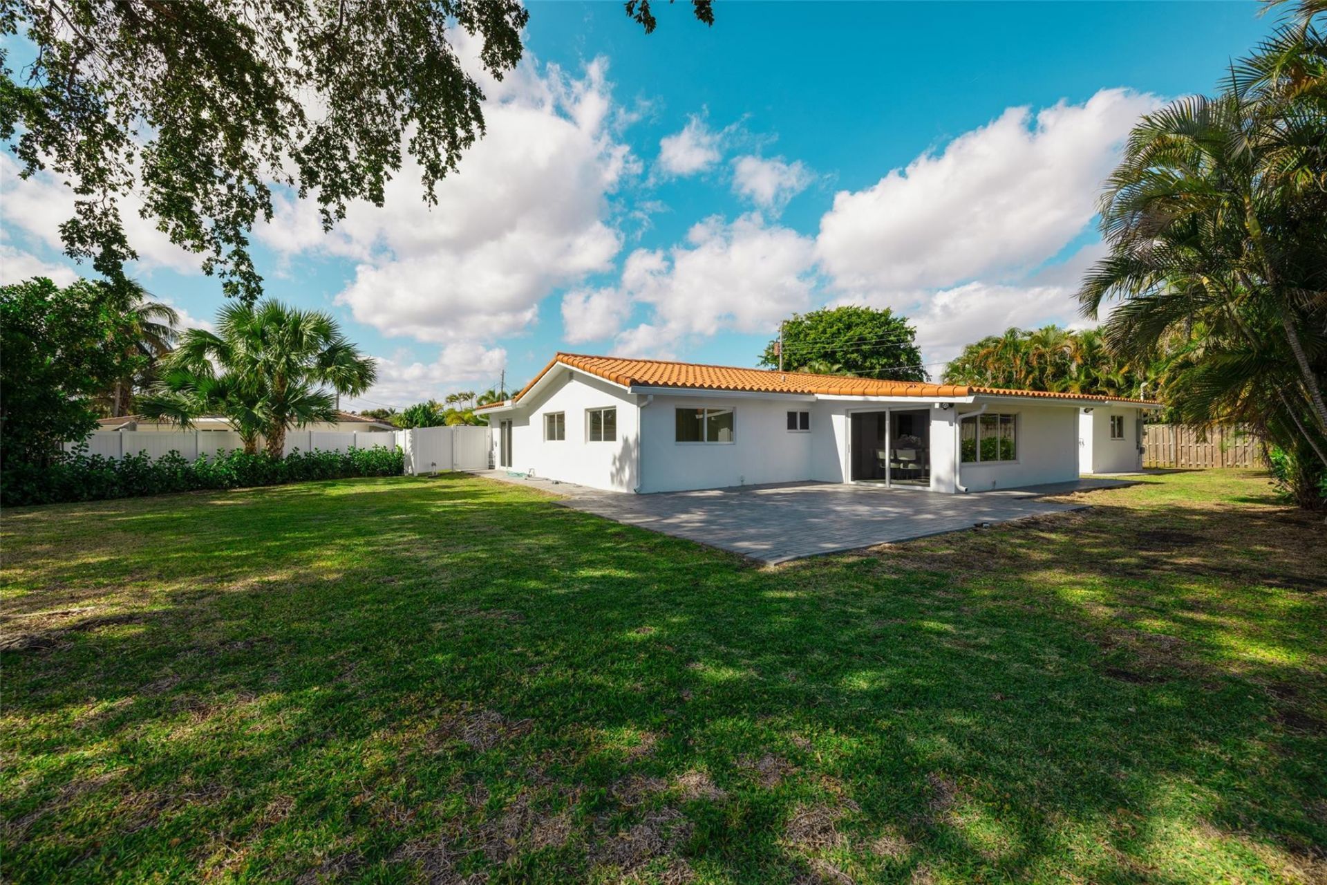 1710 SW 1st Avenue, Pompano Beach, FL 33060 Photo