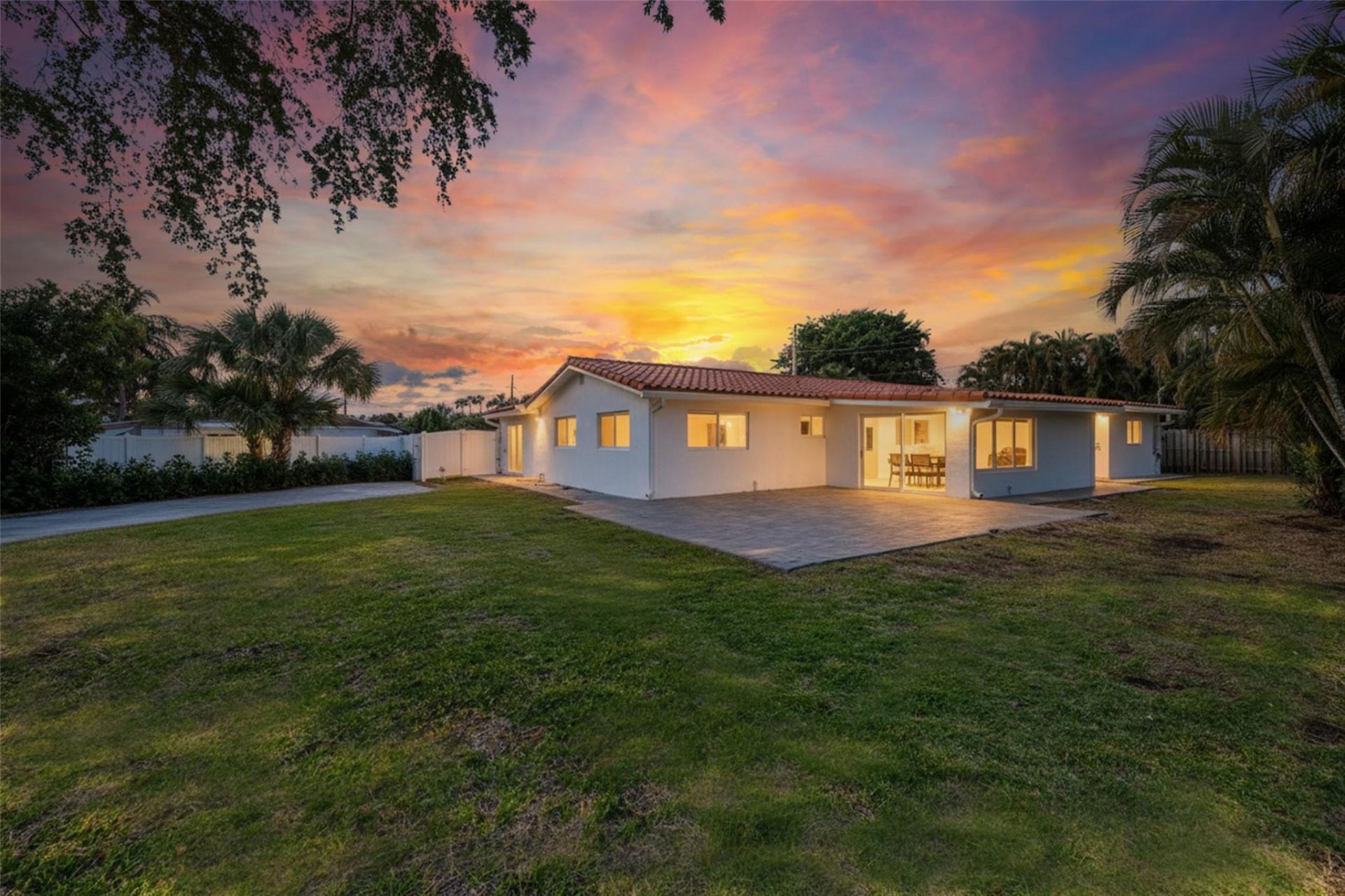 1710 SW 1st Avenue, Pompano Beach, FL 33060 Photo