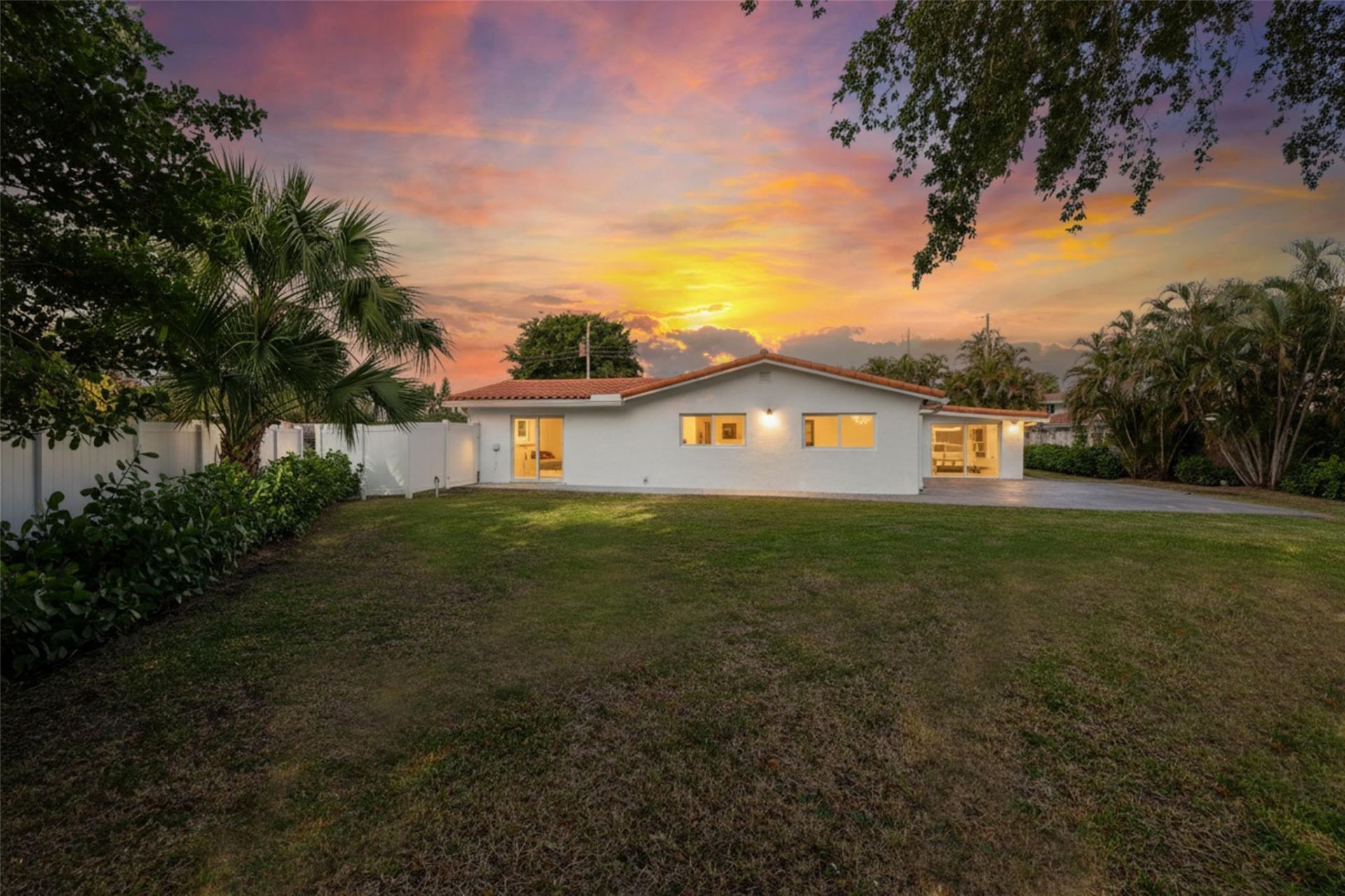 1710 SW 1st Avenue, Pompano Beach, FL 33060 Photo