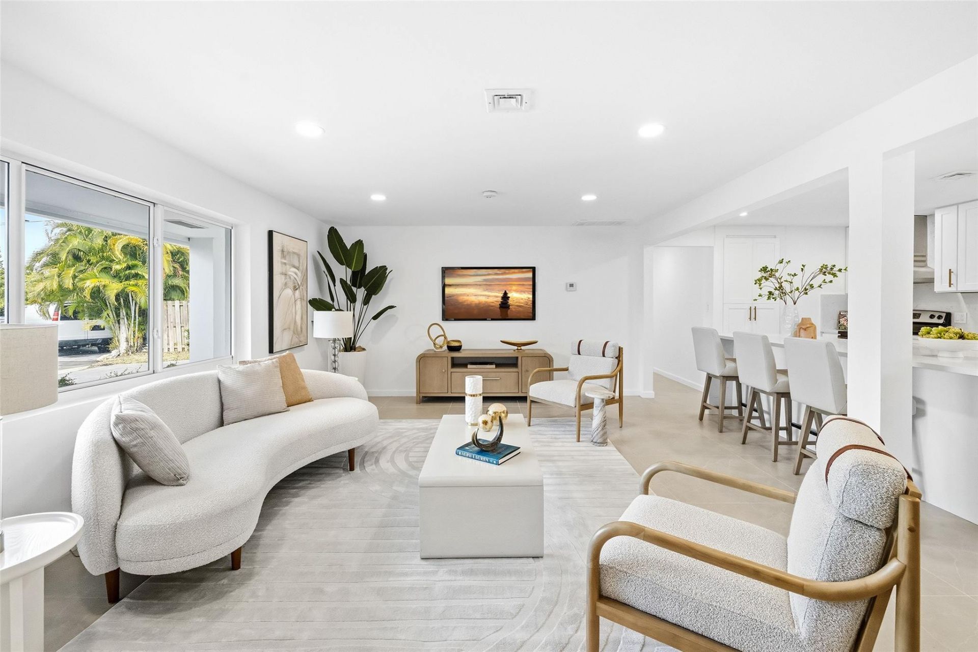 1710 SW 1st Avenue, Pompano Beach, FL 33060 Photo