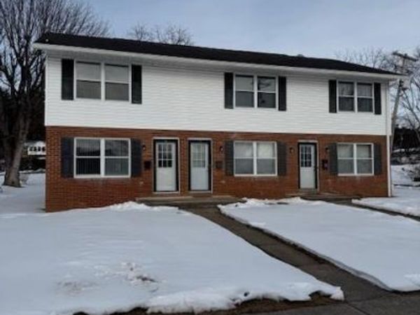 228 W EIGHTH STREET, WAYNESBORO, PA 17268