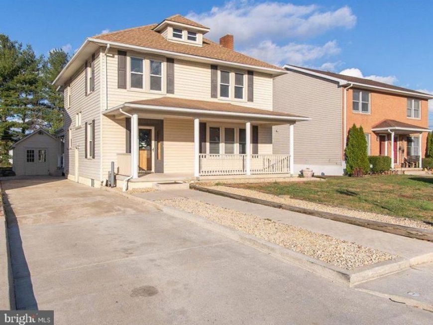 19310 Smallwood Terrace, Hagerstown, MD 21742 Main Photo